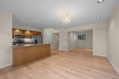 62 E Center Ave unit 62, Lake Bluff, IL 60044 - photo 6