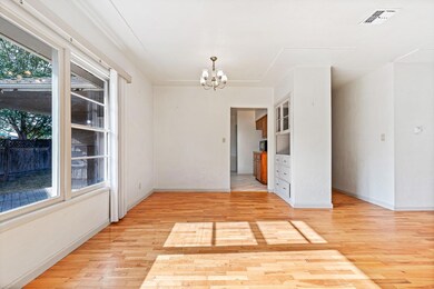 3328 Snowy Butte Ln, Central Point, OR 97502 - photo 7