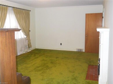 404 Northwood Dr, Asheboro, NC 27203 - photo 5