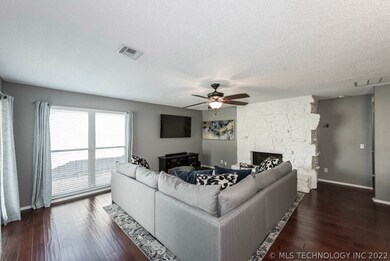 6414 S 30th West Ave, Tulsa, OK 74132 - photo 7