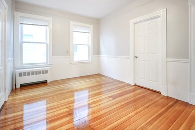 14 Hamlin St unit 2, Cambridge, MA 02141 - photo 4