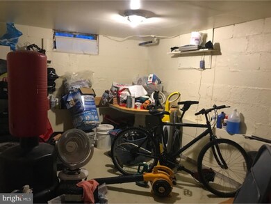 1332 Cypress Ave, Wilmington, DE 19805 - photo 4