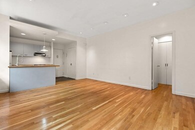 27 Bowdoin St unit 1D, Boston, MA 02114 - photo 4