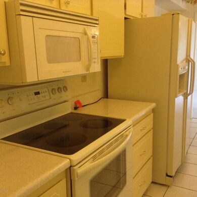 17607 N 104th Ave, Sun City, AZ 85373 - photo 5