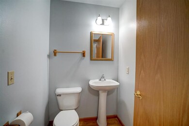 221 Division St, Brooklyn, WI 53521 - photo 5