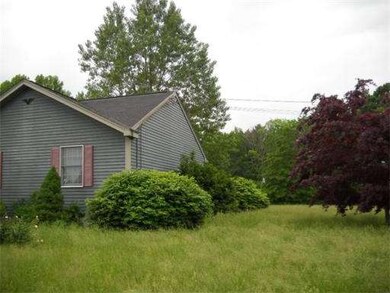 176 Ramshorn Rd, Dudley, MA 01571 - photo 2