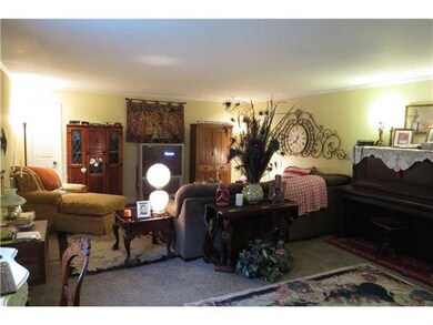 Den/Family/Great Room.