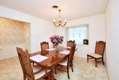 1142 Curtin St, Houston, TX 77018 - photo 7