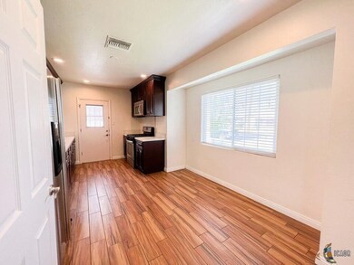 1017 0 Rose Ave, El Centro, CA 92243 - photo 3