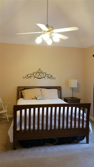 258 Chadwick Cir, Macon, GA 31210 - photo 5