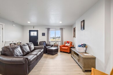 568 Teeny Dr, Metolius, OR 97741 - photo 6