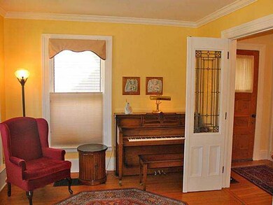 Studio/Study/Office
