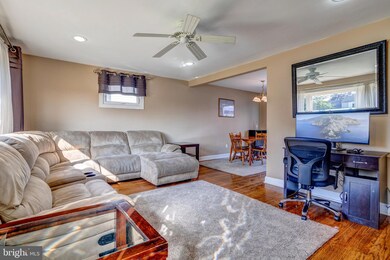 1108 Vauclain Ave, Woodlyn, PA 19094 - photo 5