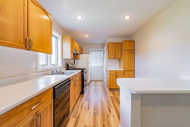 30 Alvord Place, South Hadley, MA 01075 - photo 5