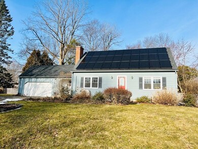 18 Meadowbrook Dr, Hadley, MA 01035 - photo 2