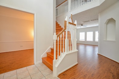 14811 Winterfair Dr, Houston, TX 77082 - photo 3