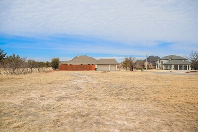 5541 Enclave Ct unit 15, San Angelo, TX 76904 - photo 2