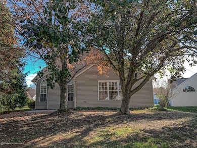 2742 Dalton Ln, Toms River, NJ 08755 - photo 4