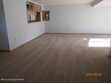 1177 Wallace St, Stroudsburg, PA 18360 - photo 3
