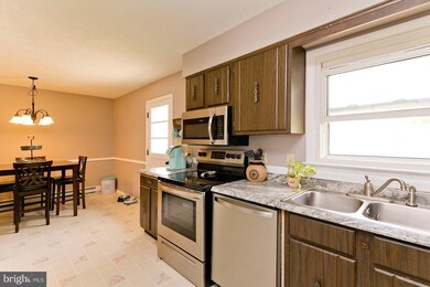 107 Meadowlark Ln, Stephens City, VA 22655 - photo 4