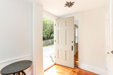 27 Brewster St unit 1, Provincetown, MA 02657 - photo 2