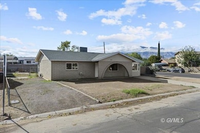 1107 W Yuma Cir, Safford, AZ 85546 - photo 2