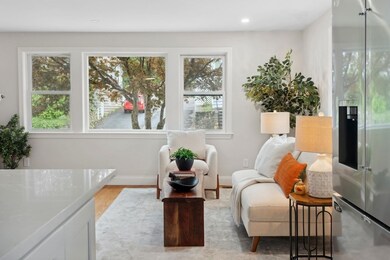 9-13 Sutherland Rd unit 2, Arlington, MA 02476 - photo 6