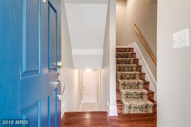 1940 Crescent Park Dr, Reston, VA 20190 - photo 2