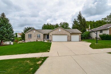 003-Front_View-4667143-medium