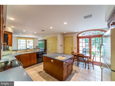 3276 Pebblewood Ln, Dresher, PA 19025 - photo 7