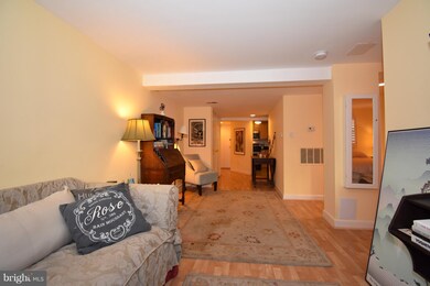 1737 P St NW unit 102, Washington, DC 20036 - photo 3