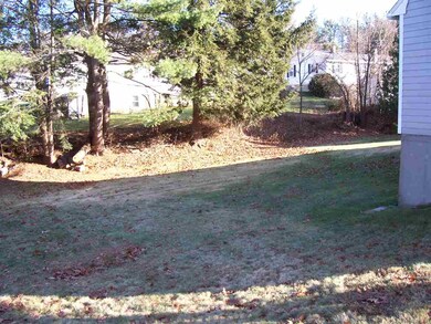 58 Granite St, Hooksett, NH 03106 - photo 5