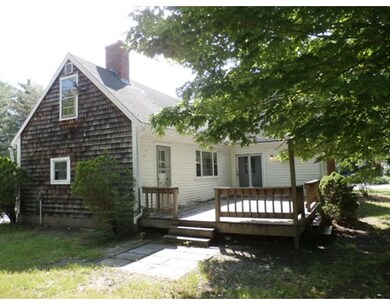 387 E Washington St, Hanson, MA 02341 - photo 3