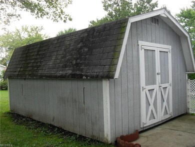 21 Raymond Cir NW, Massillon, OH 44647 - photo 5