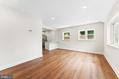 9011 Highland Dr, Adelphi, MD 20783 - photo 4