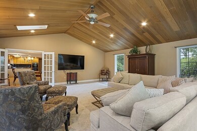 94 Betty Ann Ln, Dracut, MA 01826 - photo 6