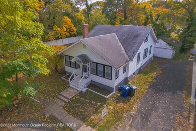 212 Pinewood Ave unit SUMMER, Oakhurst, NJ 07755 - photo 2