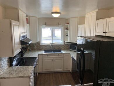 2058 Miller Ave, Burley, ID 83318 - photo 6