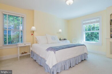 3745 Mckinley St NW, Washington, DC 20015 - photo 7