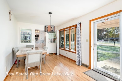 4719 Baker Rd, Bridgeport, MI 48722 - photo 7