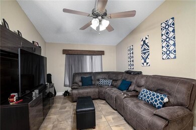 5670 SW 99th Ln, Cooper City, FL 33328 - photo 6