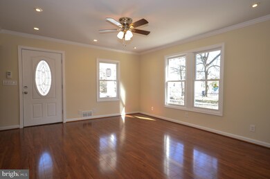 406 Laurel Ave, Laurel, MD 20707 - photo 3
