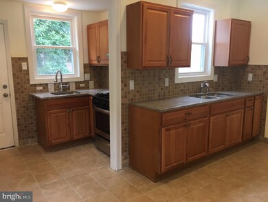 422 Orchard Ave, Lansdowne, PA 19050 - photo 5