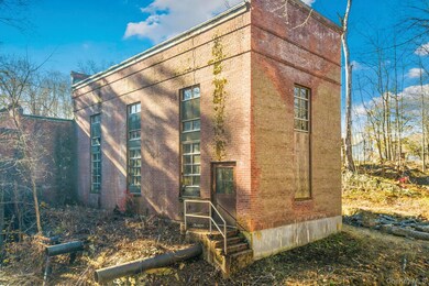 37 E Market St, Hyde Park, NY 12538 - photo 7