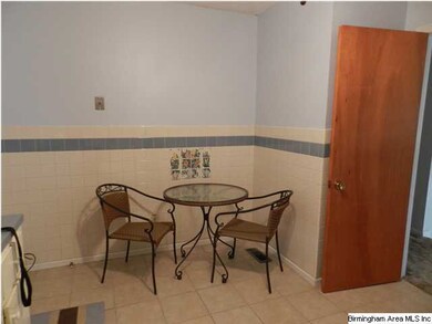 Eat in Area of Kitchen