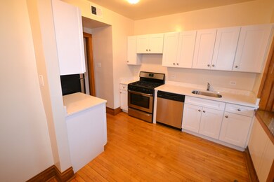 4815 N Oakley Ave unit 3, Chicago, IL 60625 - photo 3
