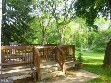 288 Bristol Rd, Chalfont, PA 18914 - photo 5