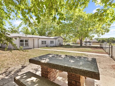 2481 County Road 2224, Decatur, TX 76234 - photo 5