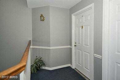 12946 Grays Pointe Rd unit C, Fairfax, VA 22033 - photo 3