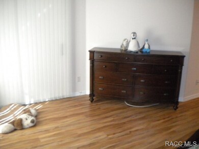 master bed room